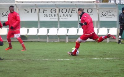 Squadra in campo in vista dello Spezia