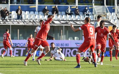 “C’è un po’ di rammarico per non averla vinta ma un punto in rimonta fa sempre bene. Gol a Buffon emozione particolare. Al derby vogliamo il Curi pieno”